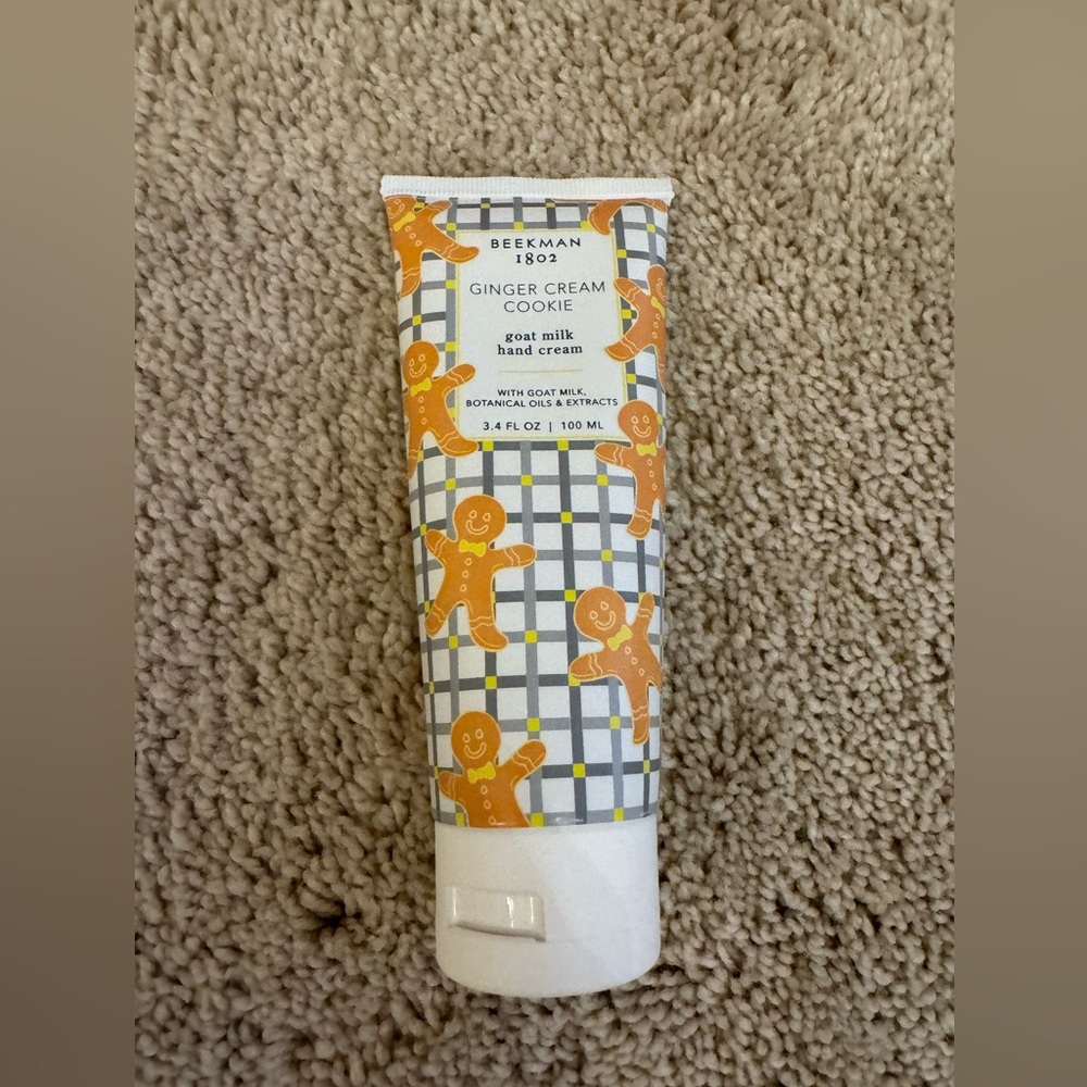 Beekman 1802 Ginger Cream Cookie Goat Milk Hand Cream - Orange and White Design